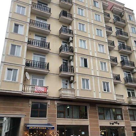 Tamo Apartment Batumi Esterno foto